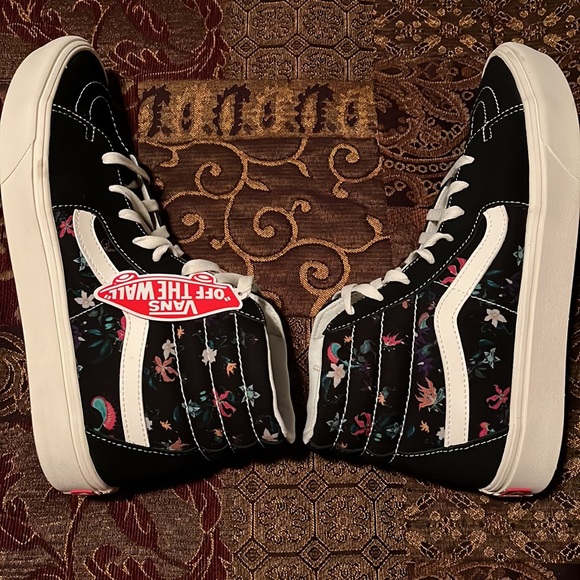 Vans Old Skool Suede and Canvas Lace Up High - Picture 4 of 7